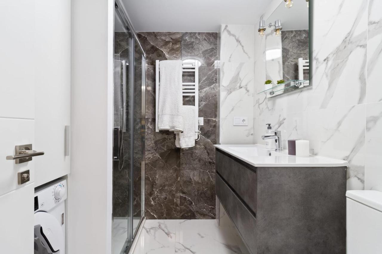 Cozy Beach Apartment Marbella Buitenkant foto